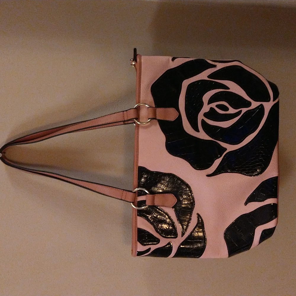 NWOT. Gal Mod/Retro style shoulder bag.
